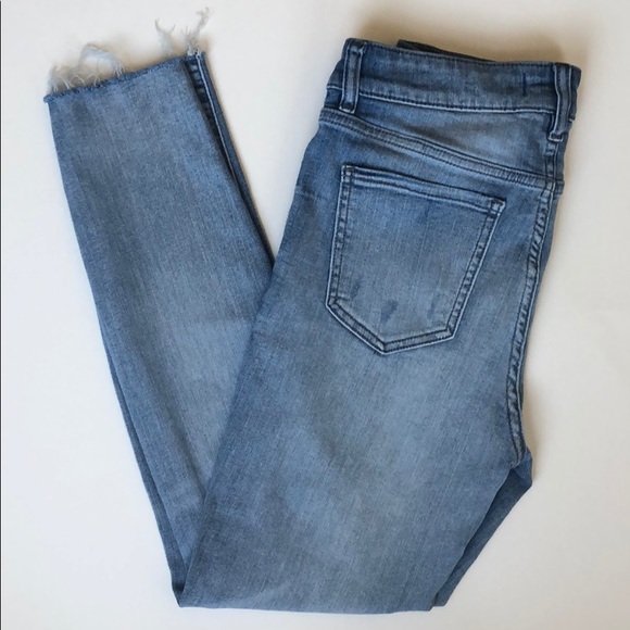 studio blue Denim - NEW Studio Blue Light Wash Distressed Skinny Jean